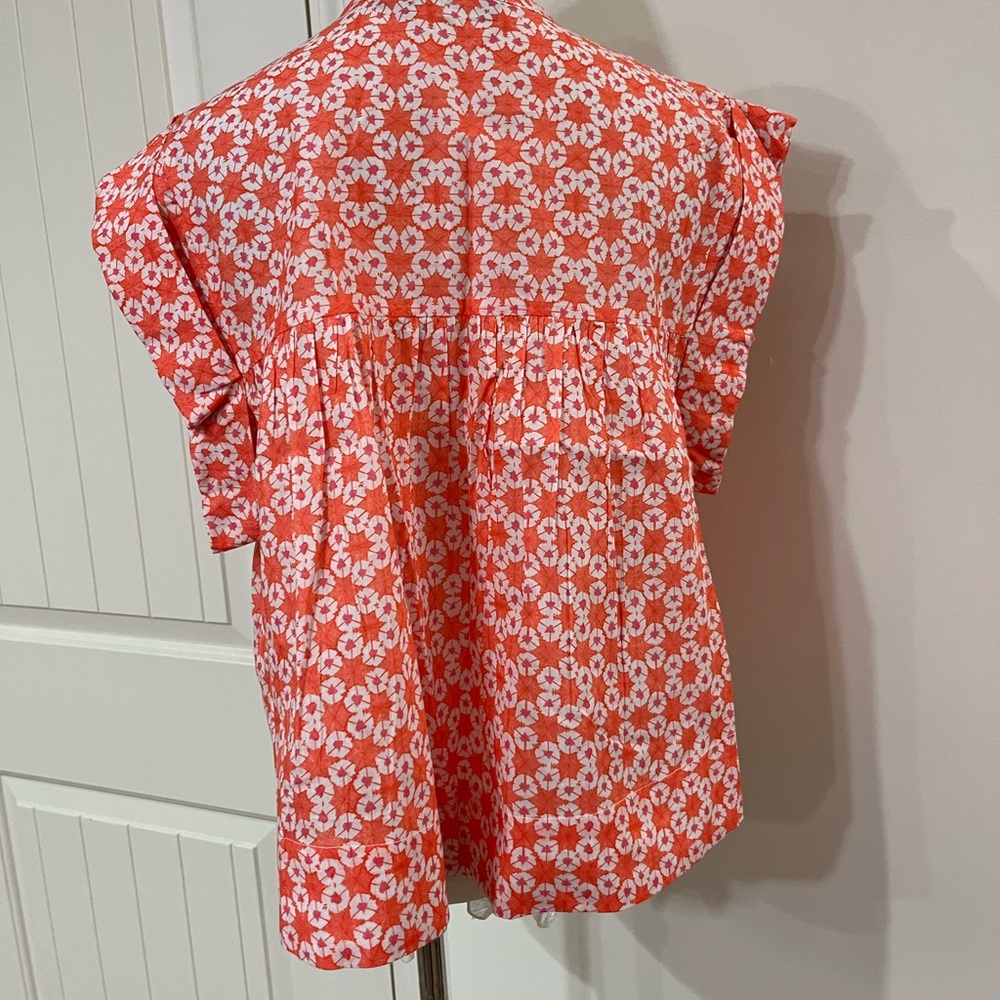 RO’S GARDEN Nini Floral Button-Up Blouse in Red - Picture 3 of 6